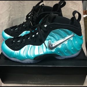 Nike foamposite island Green